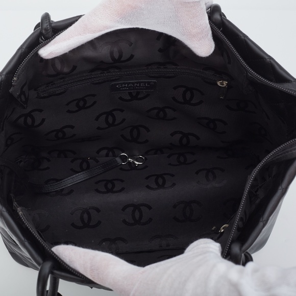 CHANEL VINTAGE CAMBON LIGNE BLACK LEATHER SHOPPING TOTE BAG (2004) - Picture 5 of 9